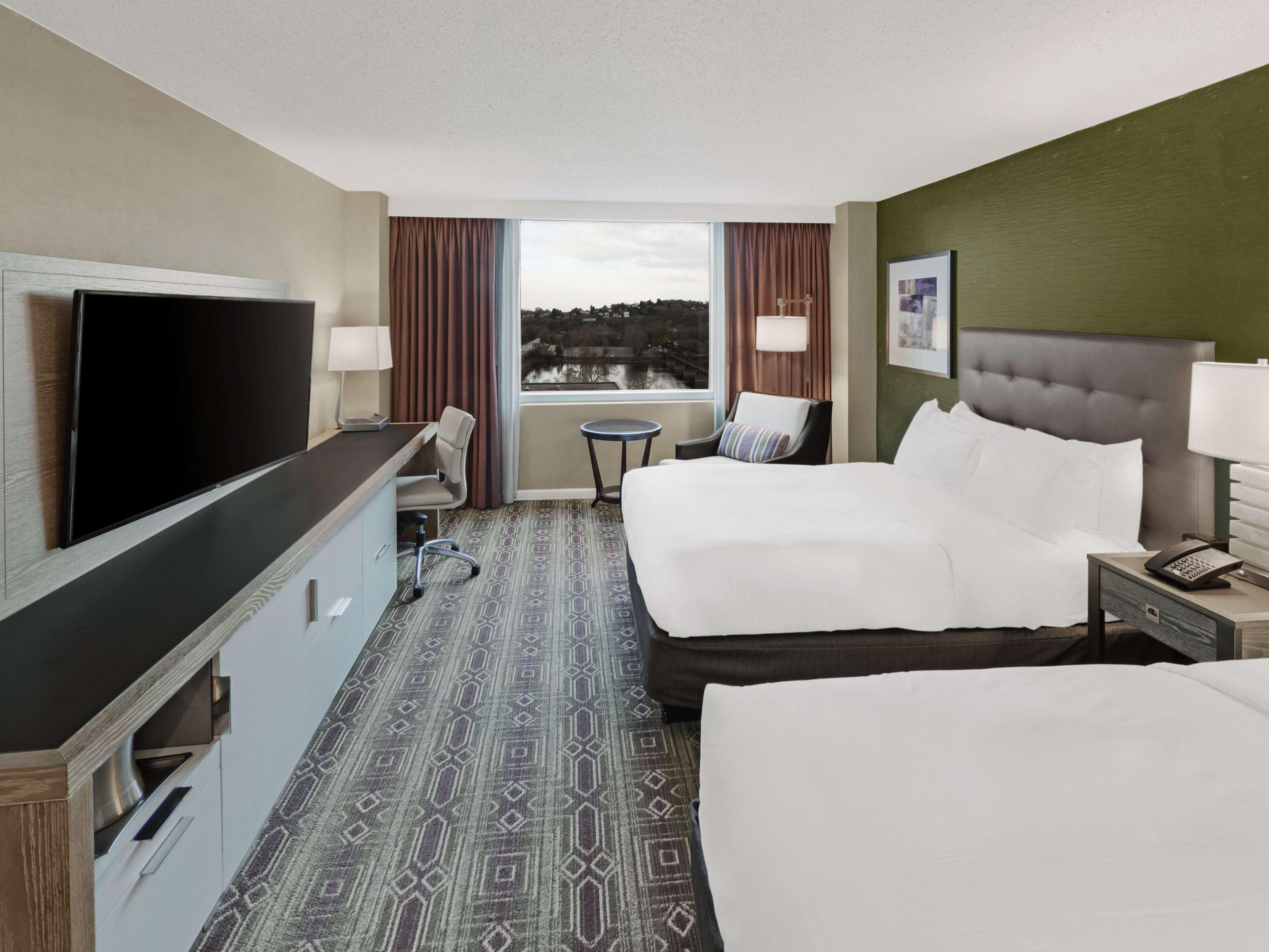 Hilton Harrisburg Near Hershey Park Eksteriør billede